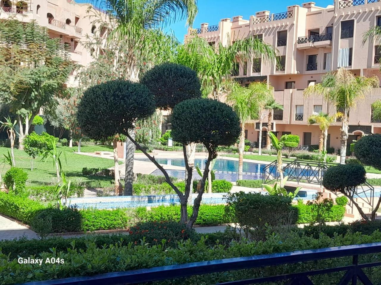 Cosy A Marrakech Avec Des Espaces Verts Et 5 Piscines Marrakesch